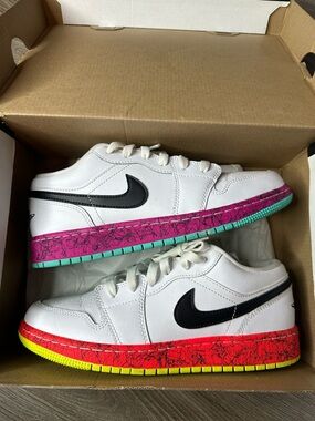 Air Jordan 1 Low Multi-Color Midsoles Size 6y White Pink Orange Blue CV9548-100